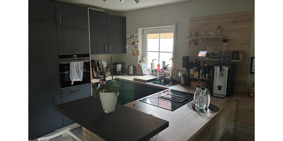 Etagenwohnung Radevormwald - 4 Zimmer, 101 m&sup2;, 254.000&euro; | Angebot:27196429
