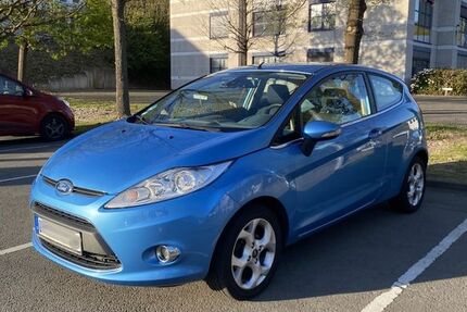 Ford Fiesta 209.000 km 2.500 &euro; Gummersbach 51643