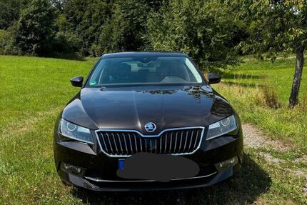 Skoda Superb 160.000 km 18.900 &euro; Wiehl 51674