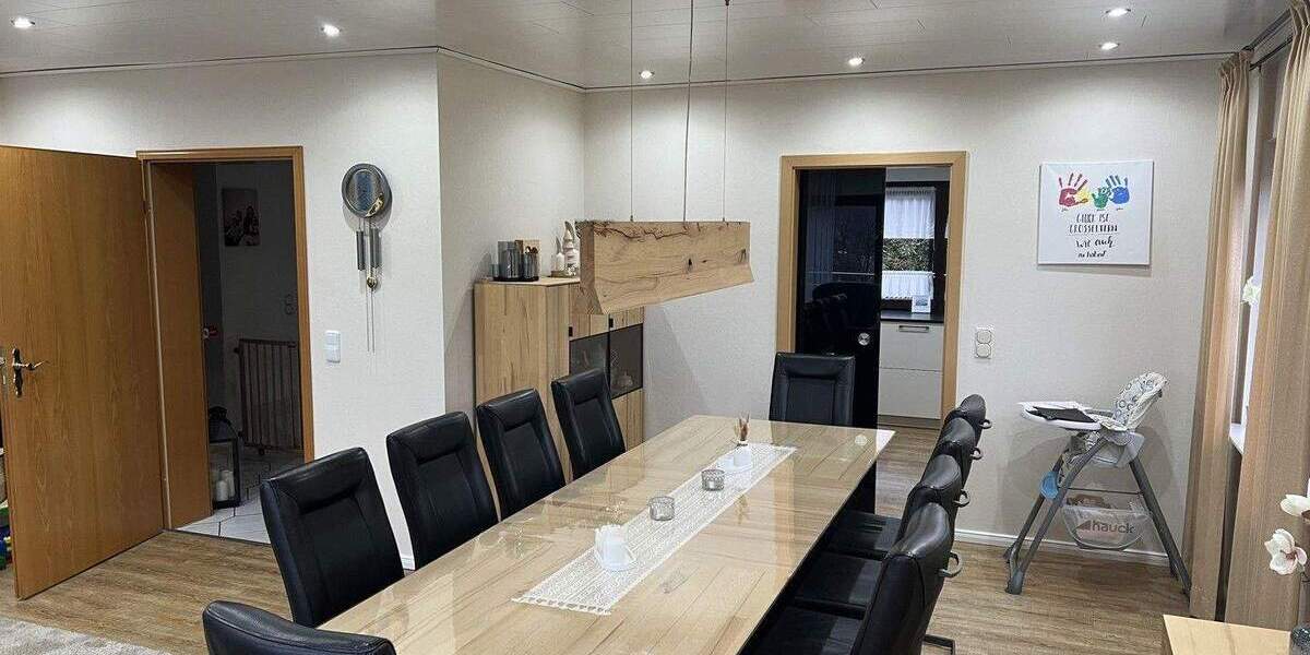 Einfamilienhaus Etzbach - 4 Zimmer, 140 m&sup2;, 420.000&euro; | Angebot:25797713