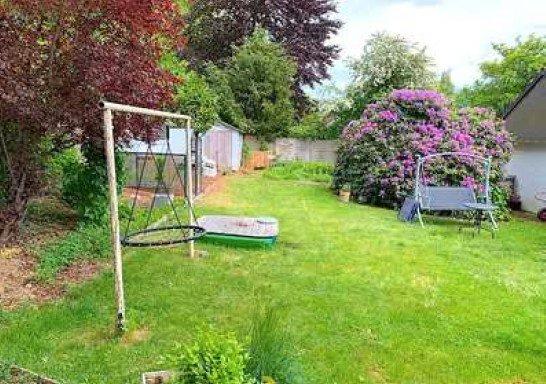 Einfamilienhaus Freudenberg - 7 Zimmer, 137 m&sup2;, 1.400&euro; | Angebot:27615046