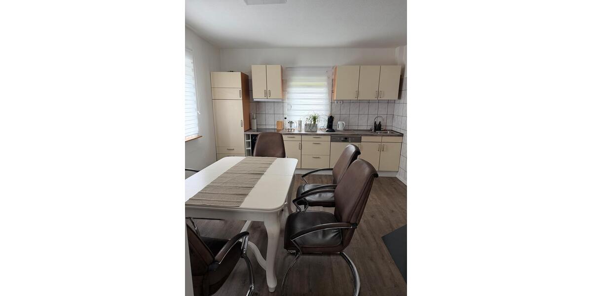 Mehrfamilienhaus, Wohnhaus Reichshof - 5 Zimmer, 135 m&sup2;, 260.000&euro; | Angebot:27244444