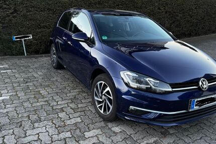 VW Golf 127.000 km 13.199 &euro; Nümbrecht 51588