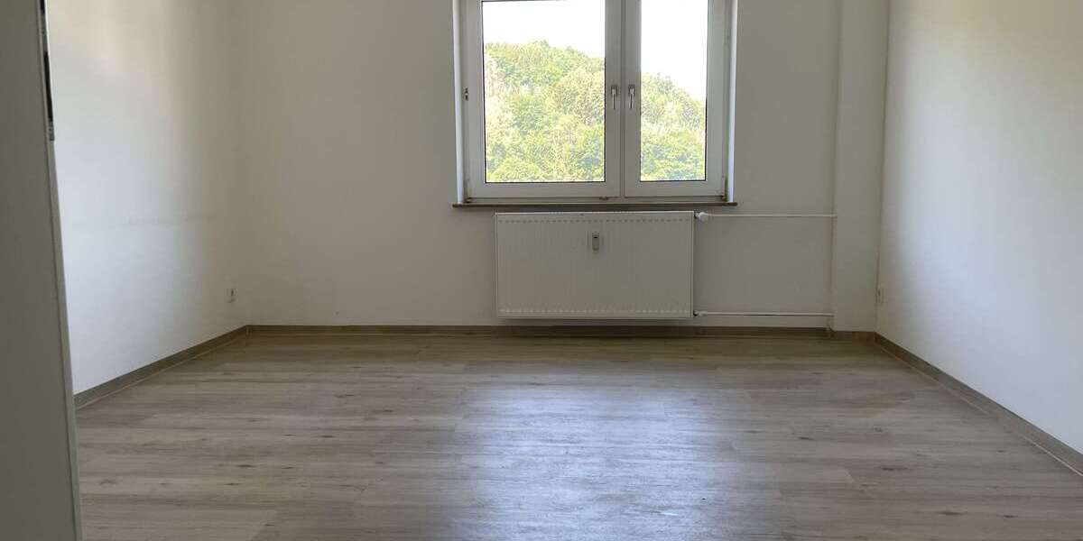 Etagenwohnung Plettenberg - 3 Zimmer, 62 m&sup2;, 450&euro; | Angebot:25820130