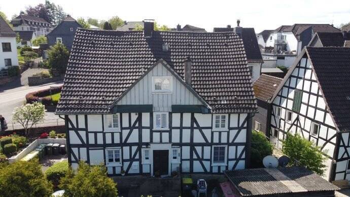 Mehrfamilienhaus, Wohnhaus Reichshof Eckenhagen - 1 Zimmer, 169.000&euro; | Angebot:25726073