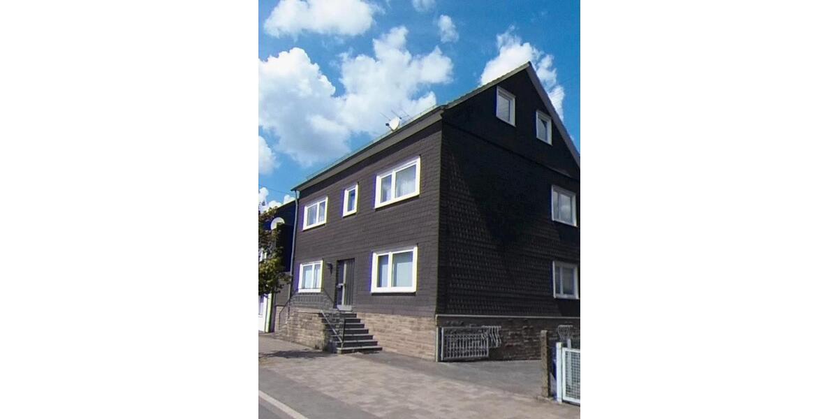 Einfamilienhaus Bergneustadt - 9 Zimmer, 220 m&sup2;, 298.000&euro; | Angebot:27141144