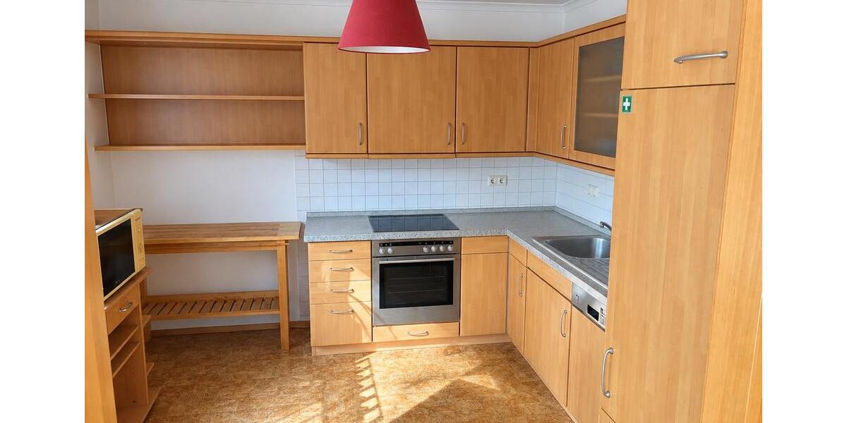 Erdgeschoßwohnung Wenden - 2 Zimmer, 92 m&sup2;, 1.070&euro; | Angebot:27619602