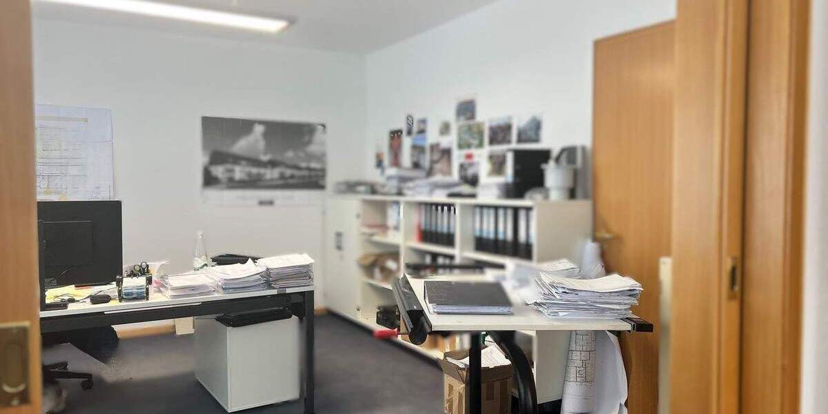 Gewerbeobjekt Engelskirchen - 4 Zimmer, 103 m&sup2;, 775&euro; | Angebot:26702702