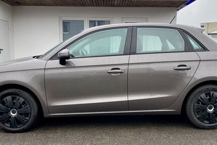 Audi A1 164.000 km 8.950 &euro; Wipperfürth 51688