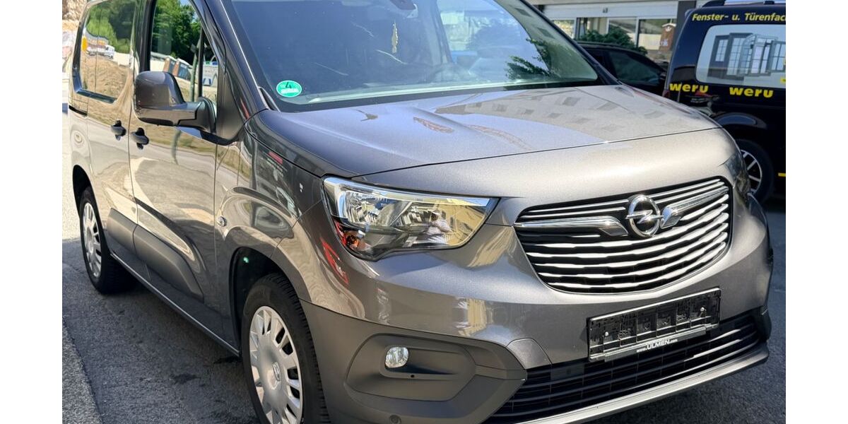 Opel Combo 135.623 km 8.570 &euro; Lüdenscheid 58507