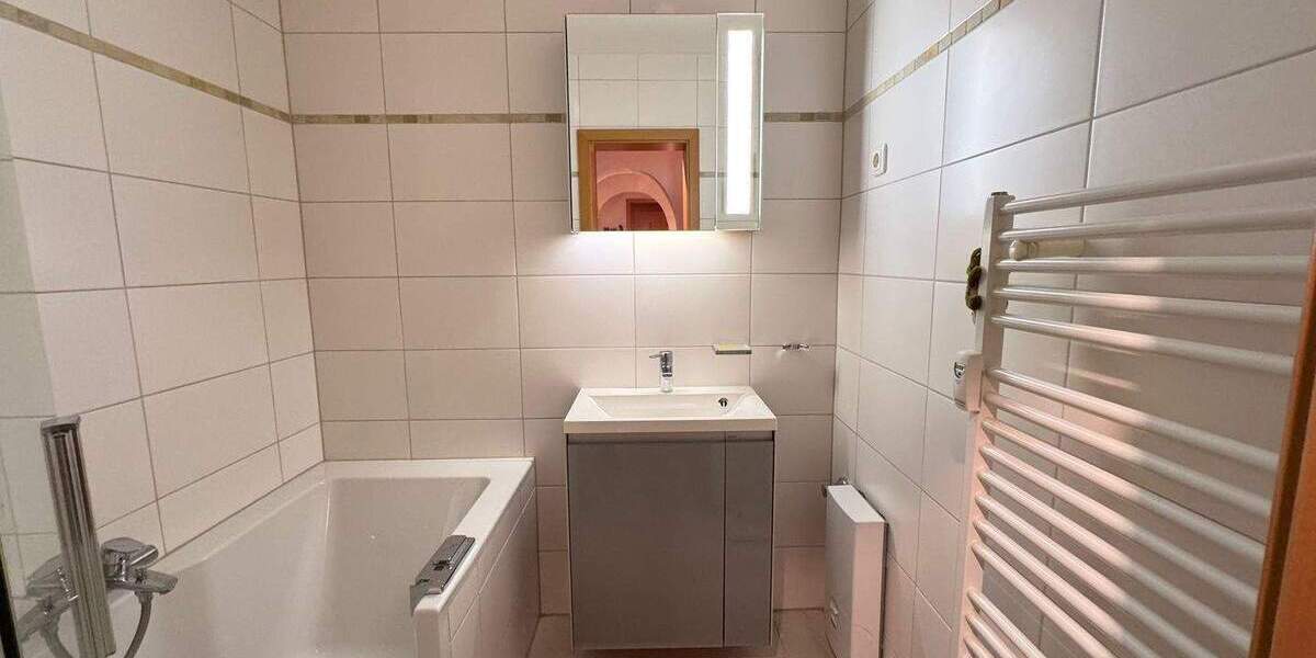 Etagenwohnung Lüdenscheid Gevelndorf - 3 Zimmer, 66 m&sup2;, 113.000&euro; | Angebot:25745559