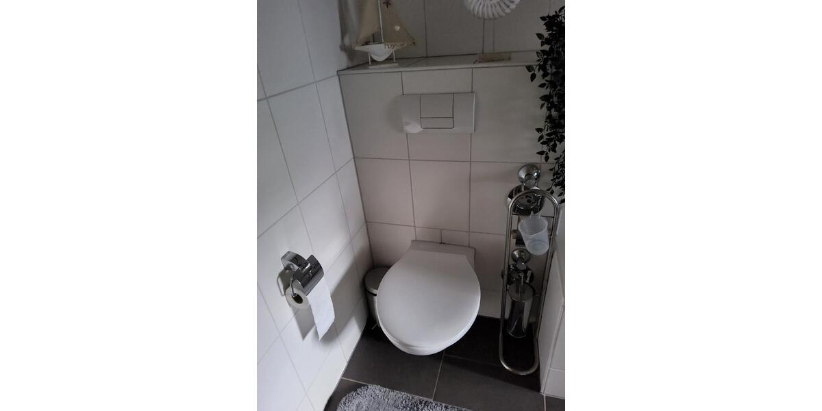 Etagenwohnung Wiehl - 4.5 Zimmer, 110 m&sup2;, 1.000&euro; | Angebot:27586591