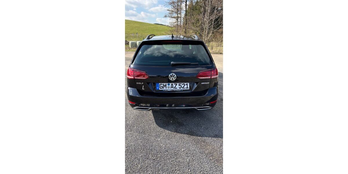 VW Golf 82.000 km 14.500 &euro; Hückeswagen 42499
