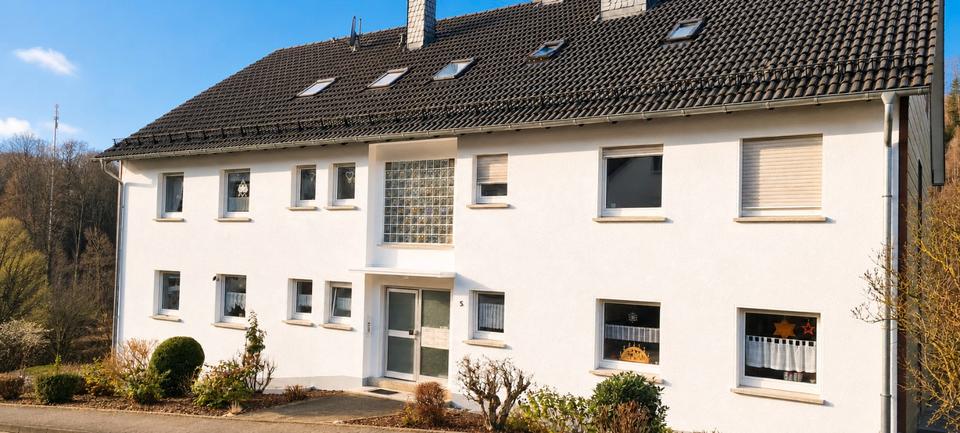 Etagenwohnung Gummersbach Berstig Süd - 2.5 Zimmer, 70 m&sup2;, 490&euro; | Angebot:26456181