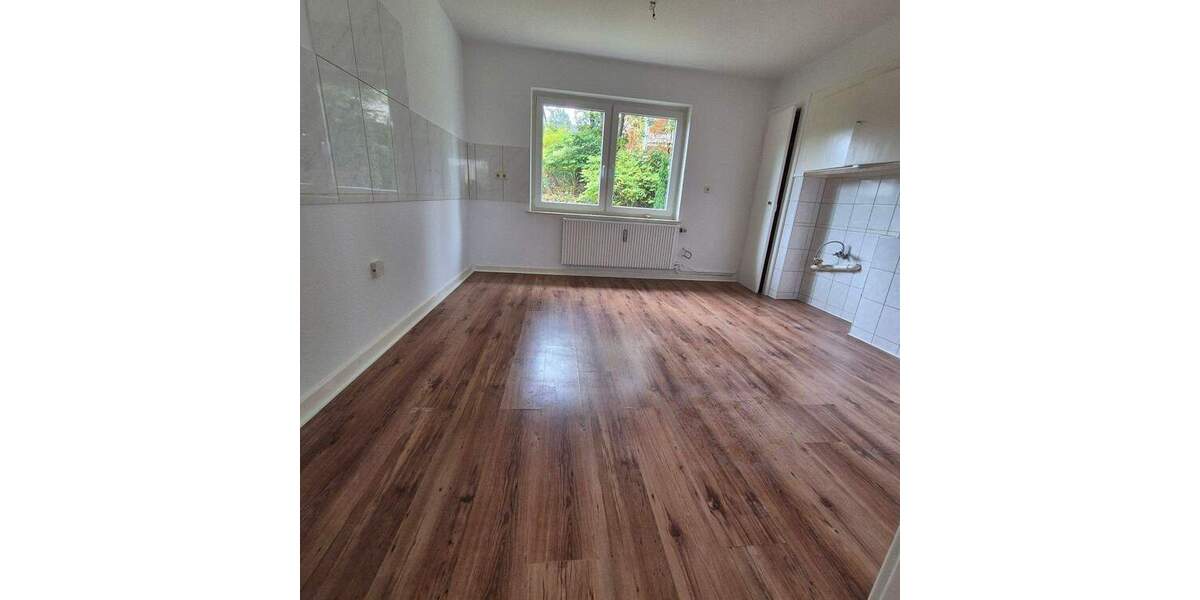 Etagenwohnung Lüdenscheid Tinsberg - 2 Zimmer, 350&euro; | Angebot:25729676