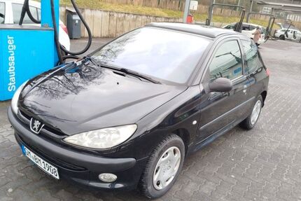 Peugeot 206 99.960 km 1.450 &euro; Gummersbach 51645