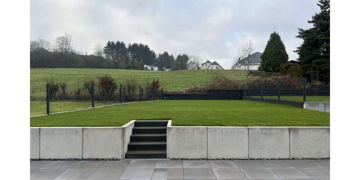 Einfamilienhaus Eitorf - 5 Zimmer, 143 m&sup2;, 1.600&euro; | Angebot:26042426