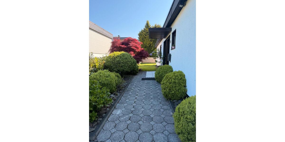 Bungalow Wiehl - 5 Zimmer, 126 m&sup2;, 379.999&euro; | Angebot:26610055