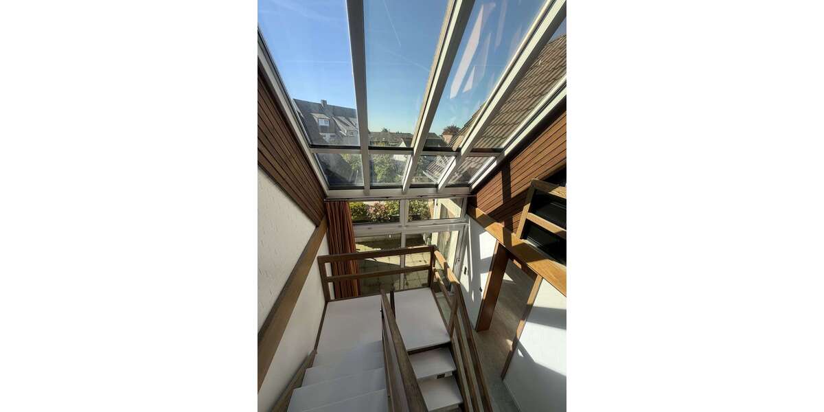 Etagenwohnung Radevormwald - 4 Zimmer, 142 m&sup2;, 1.100&euro; | Angebot:26500125