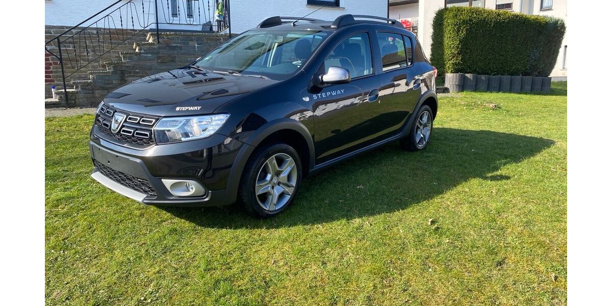 Dacia Sandero 82.660 km 7.750 &euro; Reichshof 51580