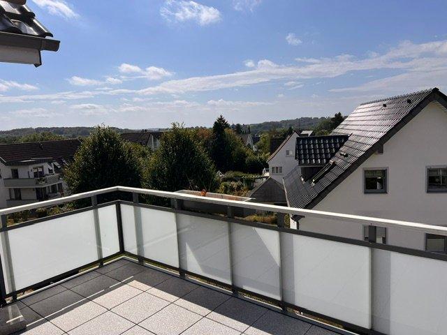 Dachgeschoßwohnung Nümbrecht - 3 Zimmer, 99 m&sup2;, 499.000&euro; | Angebot:27290666