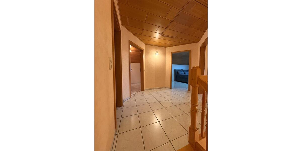 Einfamilienhaus Bergneustadt - 5 Zimmer, 113 m&sup2;, 399.000&euro; | Angebot:26949679