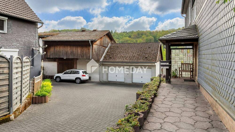 Doppelhaushälfte Wiehl Neuklef - 8 Zimmer, 231 m&sup2;, 425.000&euro; | Angebot:26569191