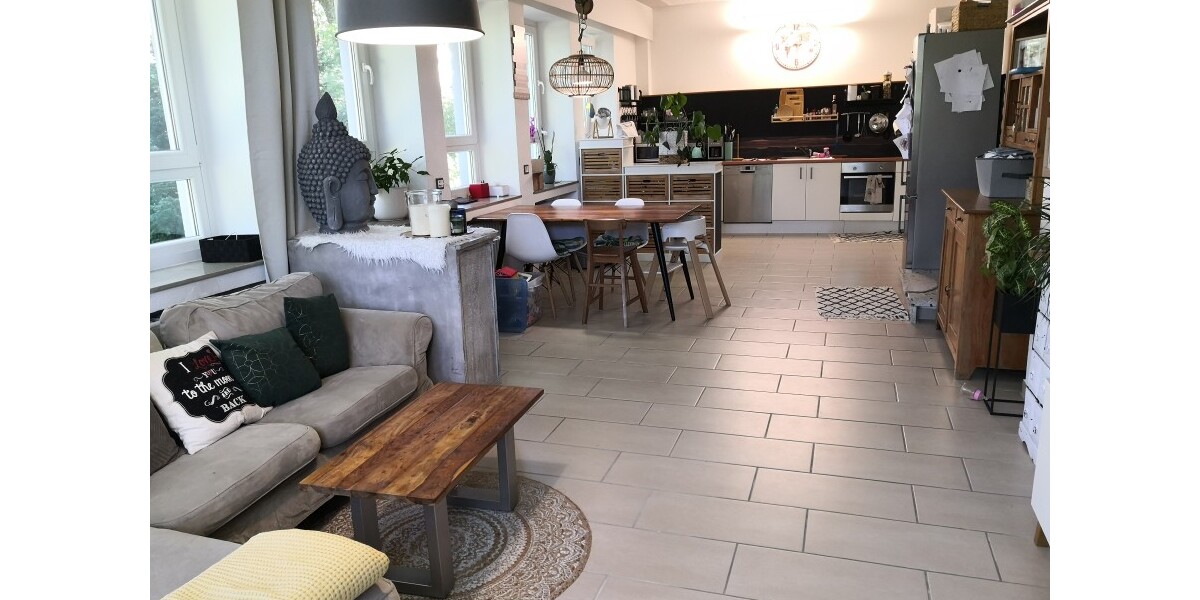 4 Zimmer, Küche, Bad, Gäste-WC, 2x Balkon SW. EGre - 4- Lüdenscheid Brügge | Angebot:27142339
