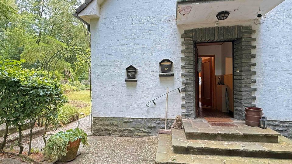 Einfamilienhaus Reichshof - 5 Zimmer, 140 m&sup2;, 1.200&euro; | Angebot:27614976