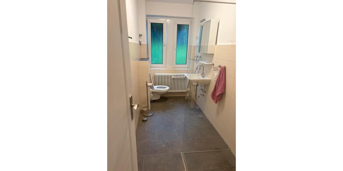 Erdgeschoßwohnung Lüdenscheid Staberg - 3 Zimmer, 100 m&sup2;, 680&euro; | Angebot:27577021