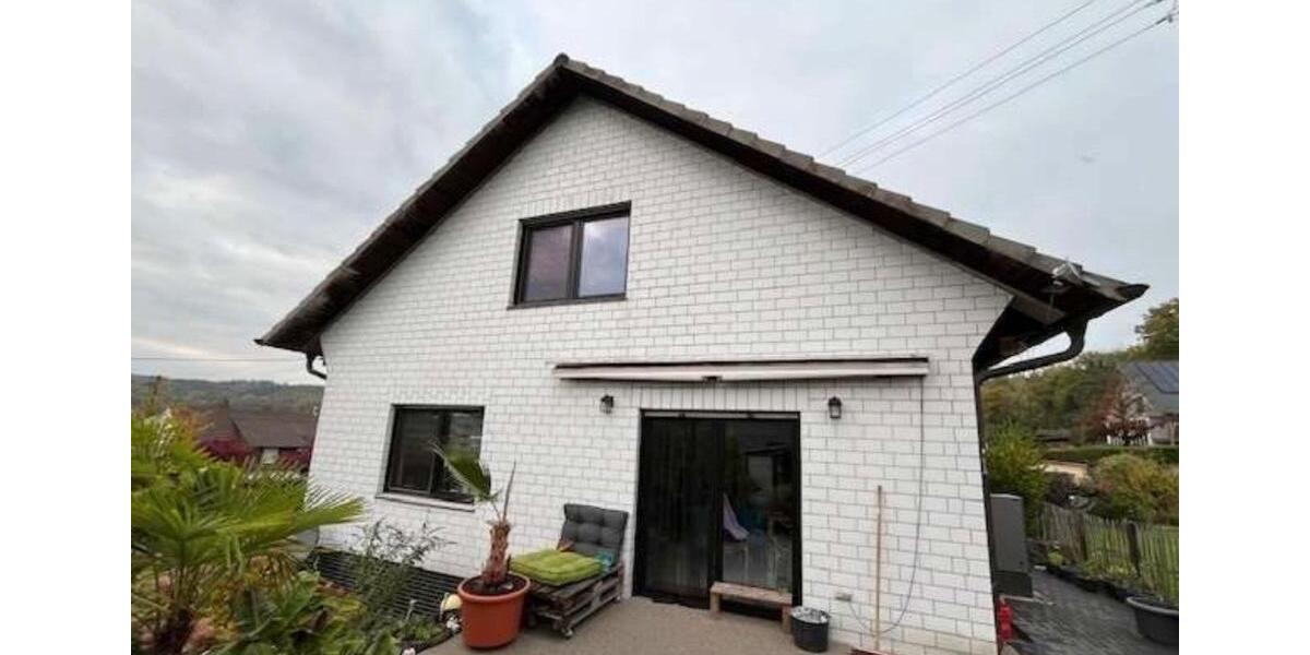 Einfamilienhaus Windeck - 4 Zimmer, 115 m&sup2;, 1.300&euro; | Angebot:25352182