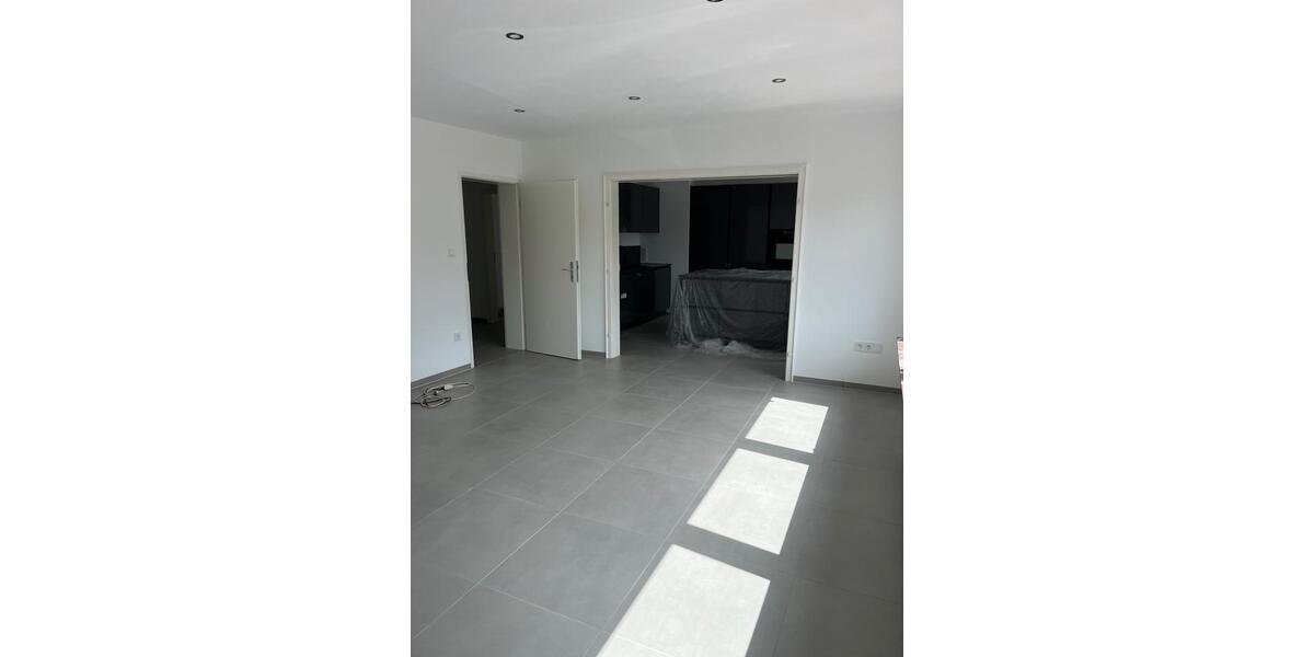 Erdgeschoßwohnung Attendorn - 3 Zimmer, 90 m&sup2;, 1.250&euro; | Angebot:27567727