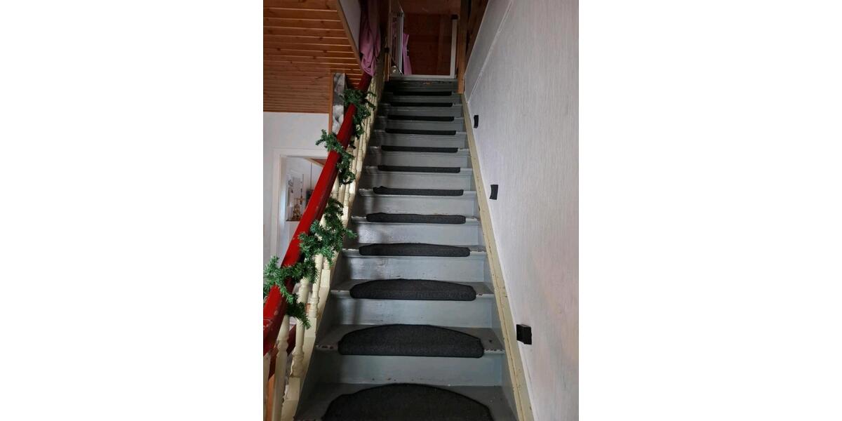 Maisonettenwohnung Wiehl - 5 Zimmer, 125 m&sup2;, 1.400&euro; | Angebot:27567523
