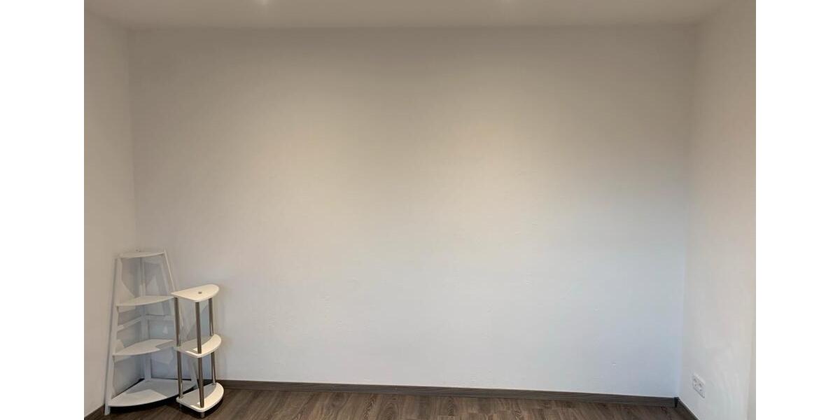 Dachgeschoßwohnung Meinerzhagen - 2 Zimmer, 62 m&sup2;, 700&euro; | Angebot:25443944