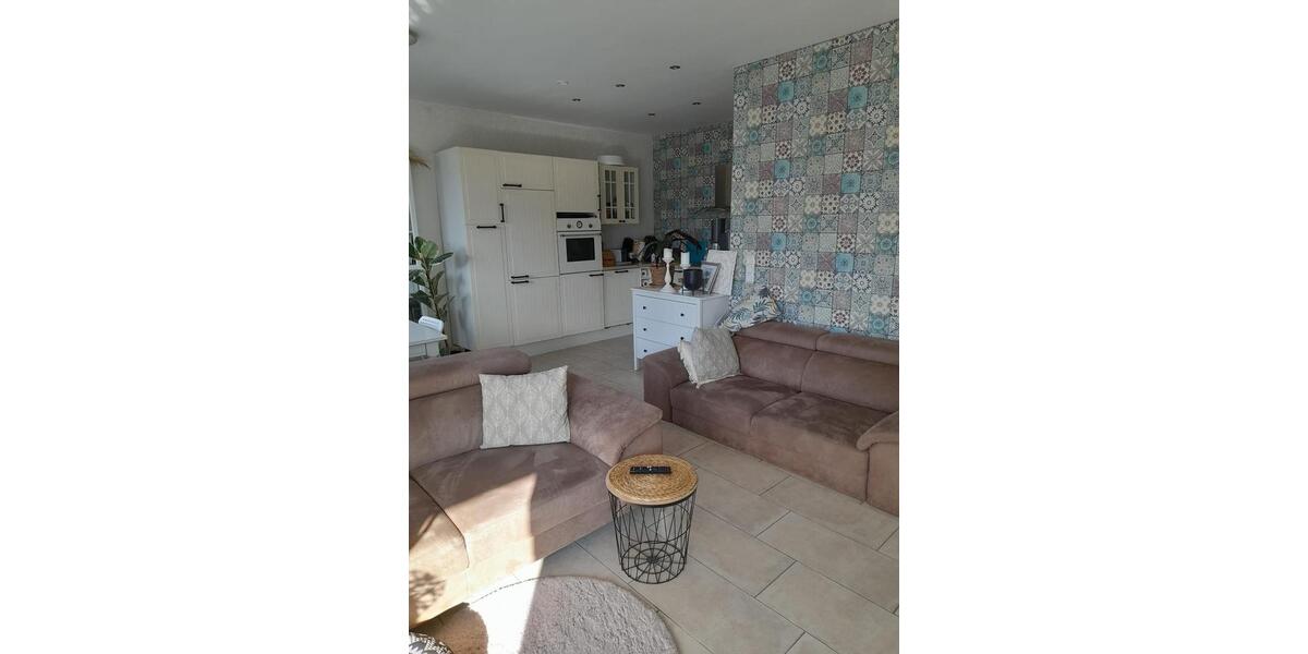 Erdgeschoßwohnung Wiehl - 3 Zimmer, 80 m&sup2;, 1.050&euro; | Angebot:25790478