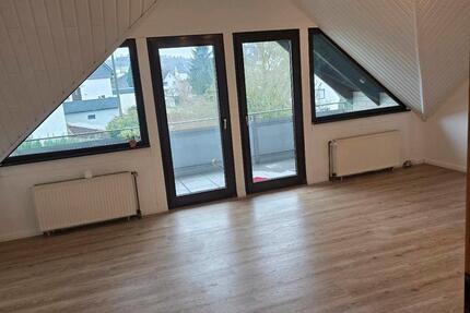 Wohnung Gummersbach - 3 Zimmer, 75 m&sup2;, 750&euro; | Angebot:25862473