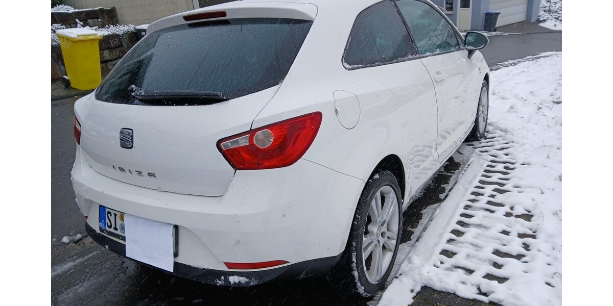 Seat Ibiza 218.300 km 2.950 &euro; Freudenberg 57258