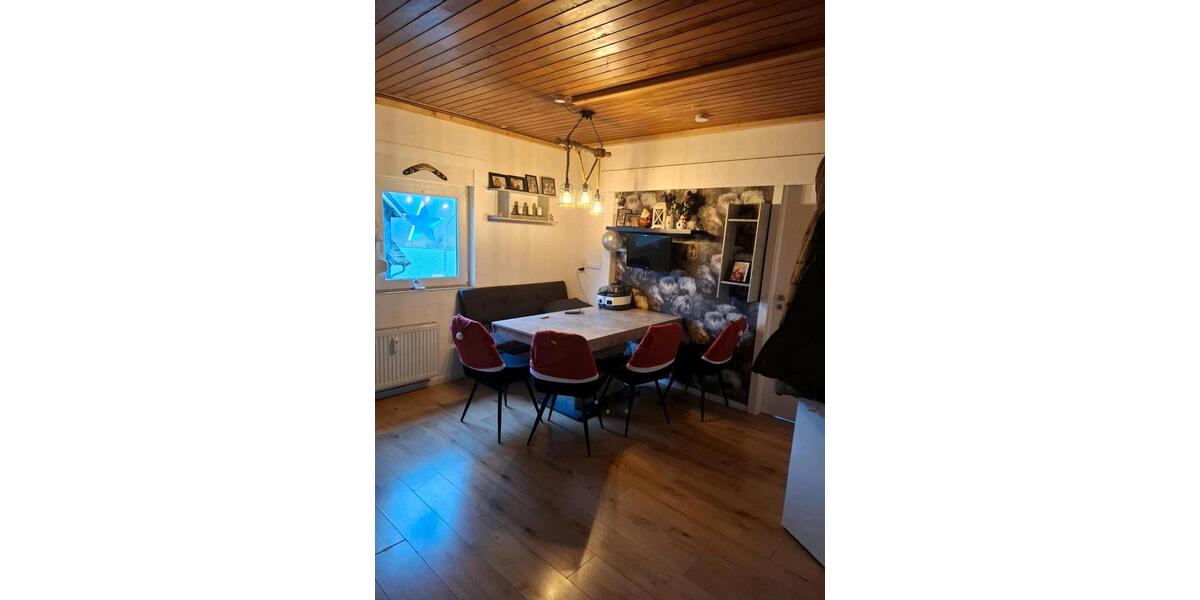 Maisonettenwohnung Wiehl - 5 Zimmer, 125 m&sup2;, 1.400&euro; | Angebot:27567523