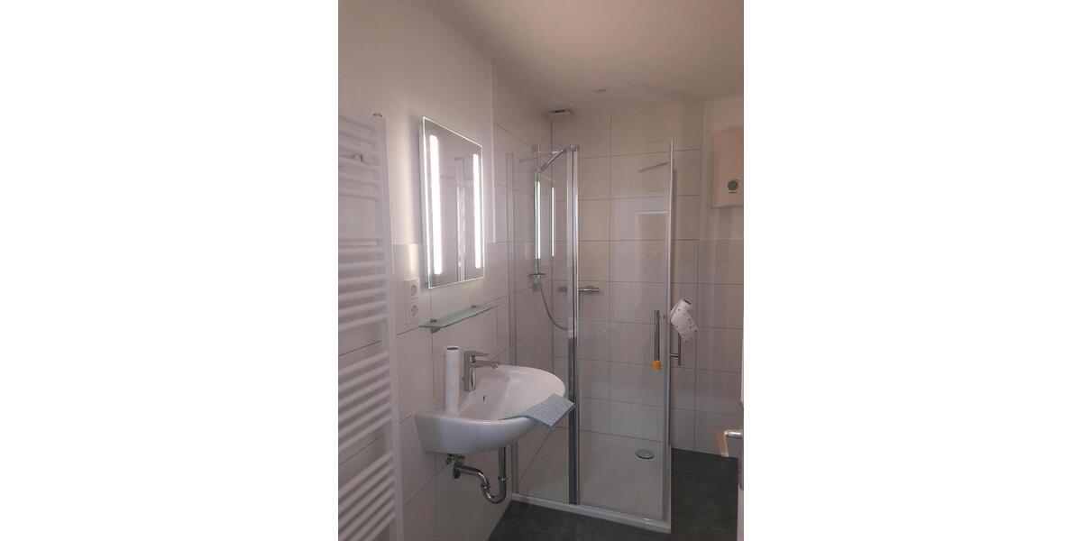 Dachgeschoßwohnung Waldbröl - 2 Zimmer, 85 m&sup2;, 980&euro; | Angebot:25274256