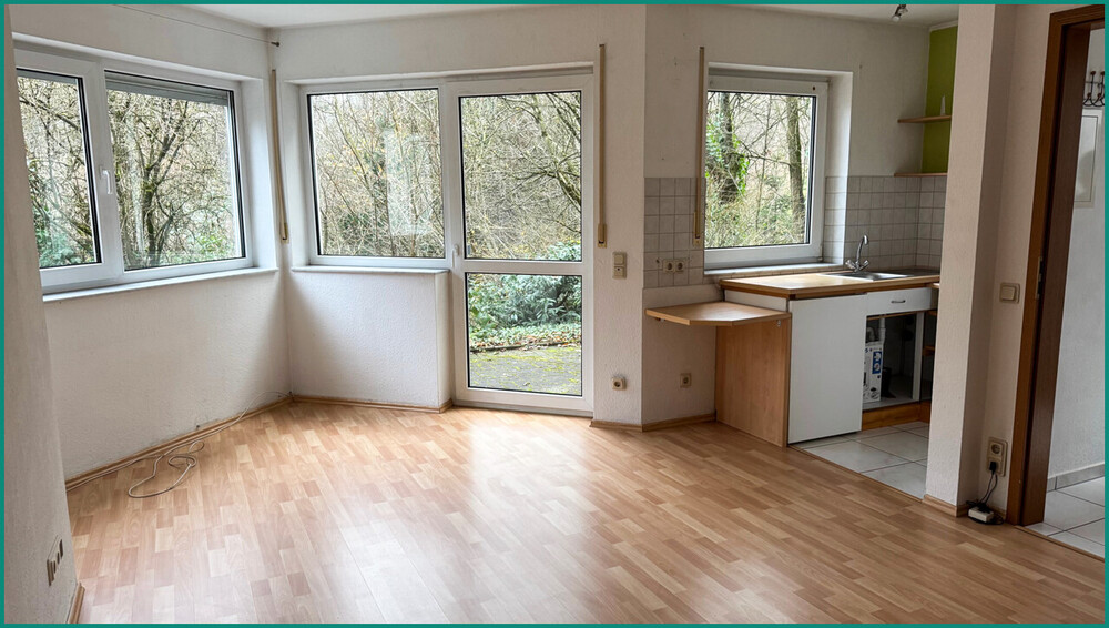 EINFAMILIENHAUS MIT EINLIEGERWOHNUNG UND GARAGE IN SCHÖNER WOHNLAGE VON RADEVORMWALD - Einfamilienhaus Radevormwald | Angebot:26560835