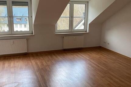 Wohnung Plettenberg - 3 Zimmer, 75 m&sup2;, 425&euro; | Angebot:26367430