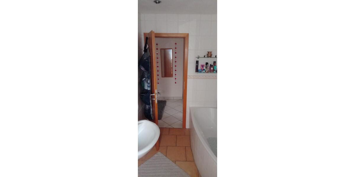 Dachgeschoßwohnung Marienheide - 2 Zimmer, 75 m&sup2;, 149.000&euro; | Angebot:23838902