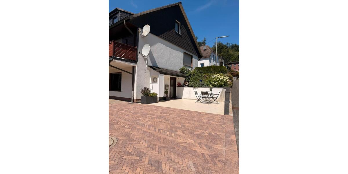 Etagenwohnung Gummersbach Berstig Süd - 2 Zimmer, 78 m&sup2;, 219.000&euro; | Angebot:27127728