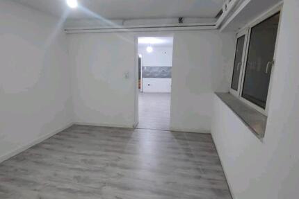 Wohnung Lüdenscheid Staberg - 1 Zimmer, 35 m&sup2;, 300&euro; | Angebot:25963996