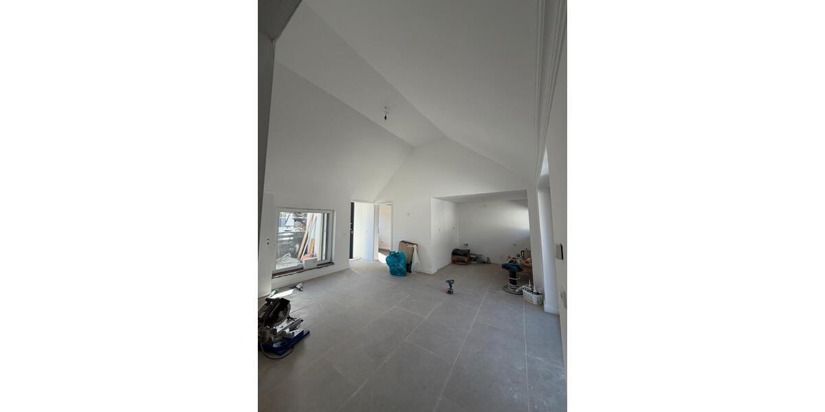 Etagenwohnung Engelskirchen - 4 Zimmer, 60 m&sup2;, 850&euro; | Angebot:25312308