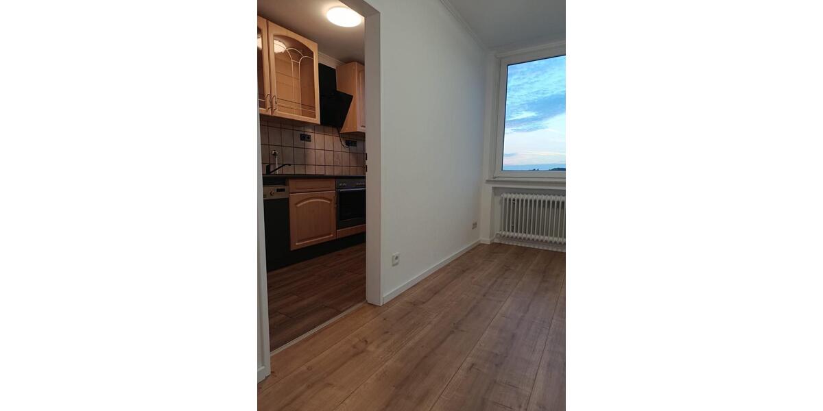 Etagenwohnung Bergneustadt - 2.5 Zimmer, 62 m&sup2;, 850&euro; | Angebot:27533410