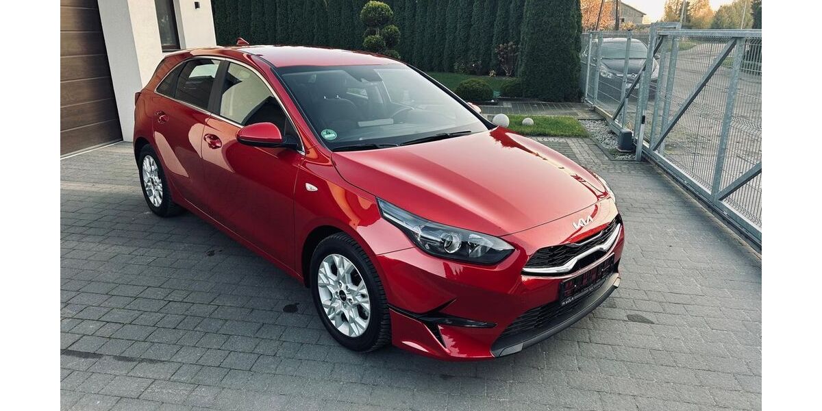 Kia ceed / Ceed 58.000 km 16.799 &euro; Engelskirchen 51766