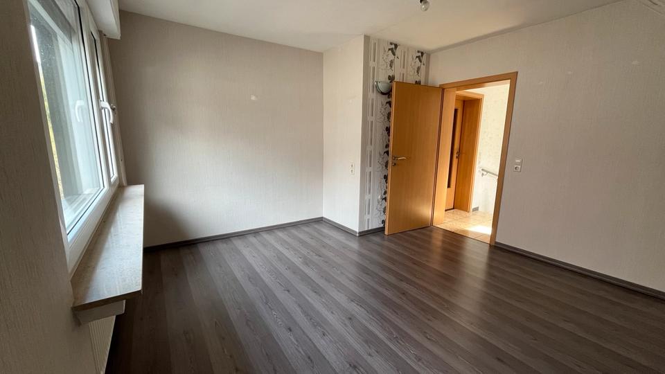 Etagenwohnung Gummersbach Berstig Süd - 4 Zimmer, 90 m&sup2;, 670&euro; | Angebot:27572231