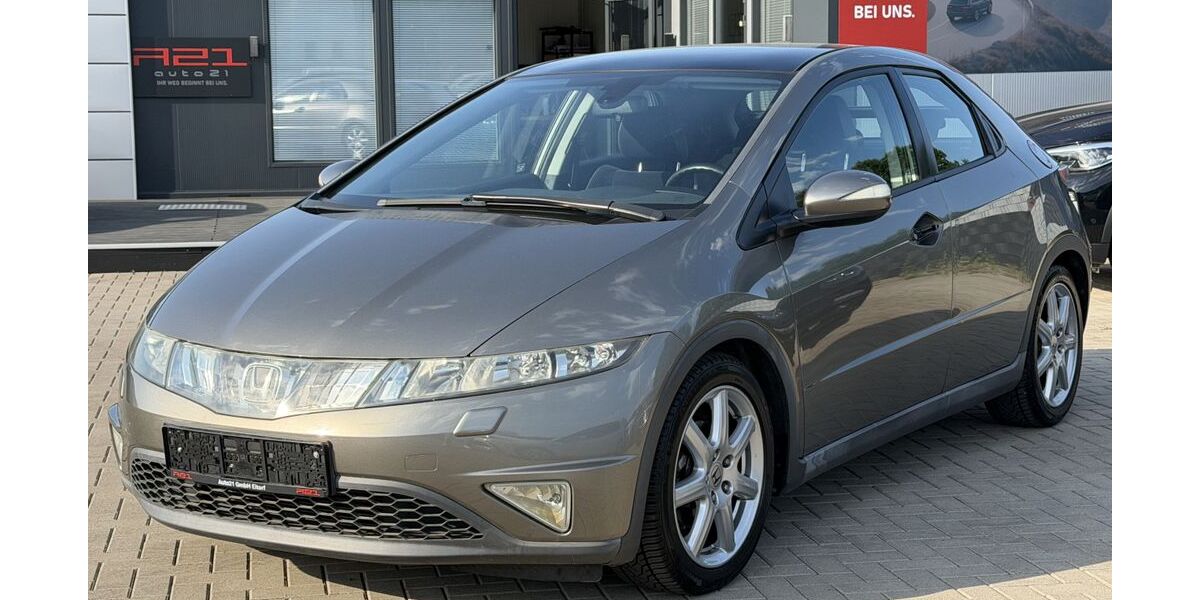 Honda Civic 110.000 km 5.890 &euro; Eitorf 53783