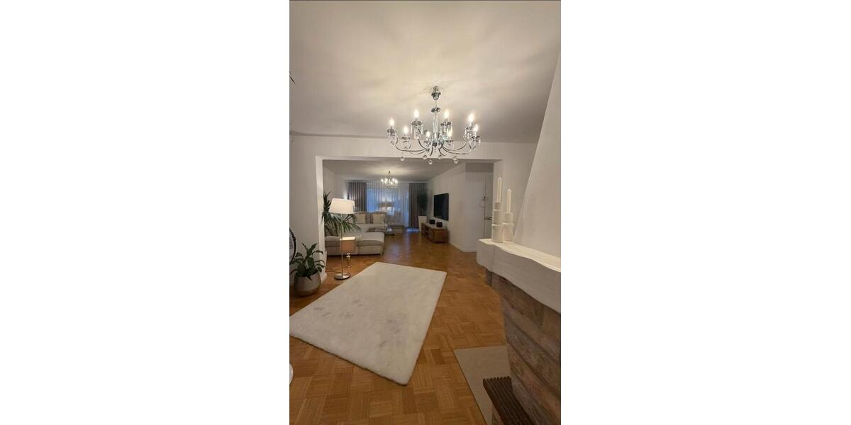 Etagenwohnung Werdohl - 4 Zimmer, 128 m&sup2;, 195.000&euro; | Angebot:27514322